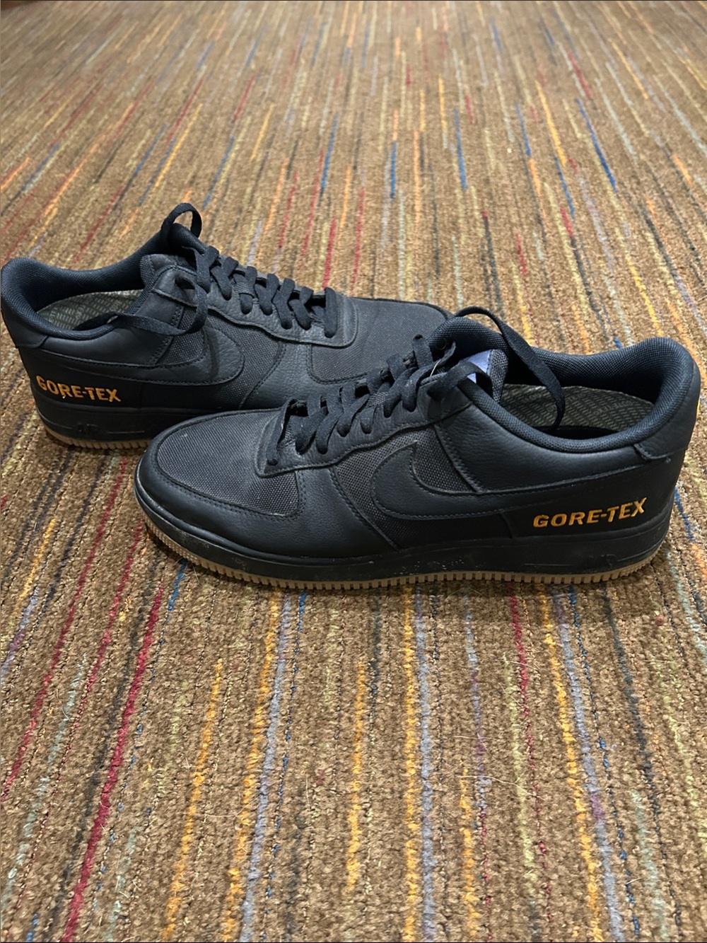 Nike Air Black GORE-TEX Low-Top Sneakers